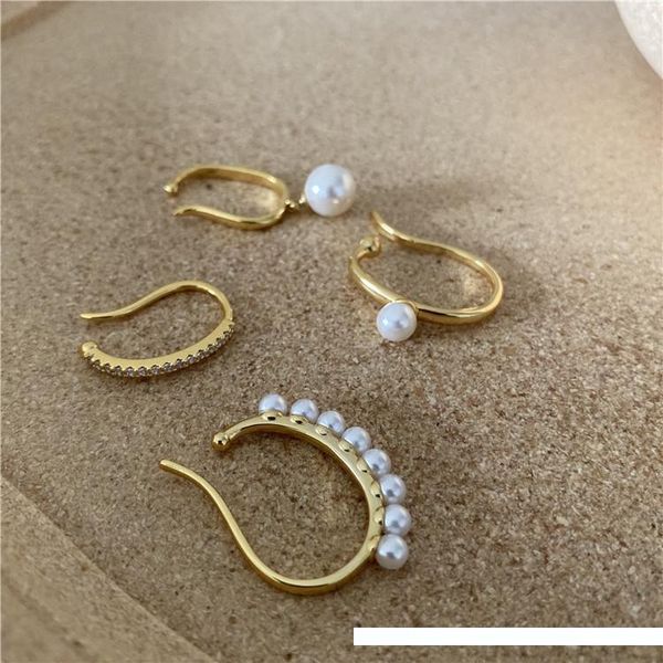 золото клипсы для женщин 2020 новая мода дизайн hook shaped жемчужные бусины клип серьги 4 шт за комплект ladies клипсы ювелирные изделия, Silver
золото клипсы для женщин 2020 новая мода дизайн hook shaped жемчужные бусины клип серьги 4 шт за комплект ladies клипсы ювелирные изделия, Silver