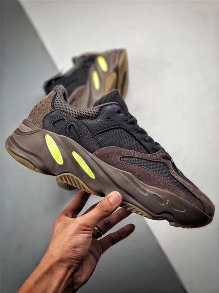 2020 authentic originals 700 mauve v2 vanta wave runner solid grey 3m reflective kanye west men running shoes sneakers ee9614
2020 authentic originals 700 mauve v2 vanta wave runner solid grey 3m reflective kanye west men running shoes sneakers ee9614