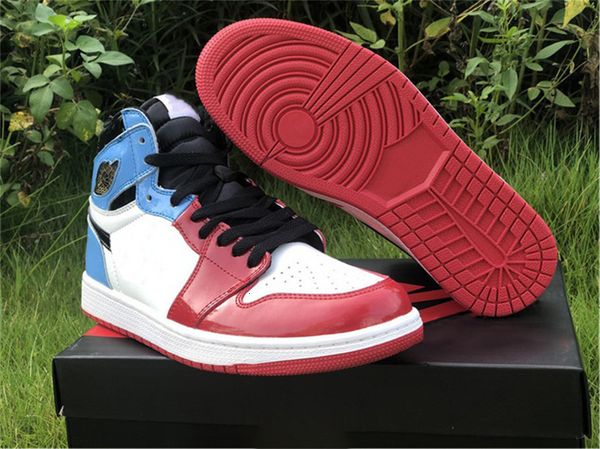 final version air high og 1 fearless red blue men basketball shoes unc chicago patent leather ck5666-100 athletic sneakers with box, Black
final version air high og 1 fearless red blue men basketball shoes unc chicago patent leather ck5666-100 athletic sneakers with box, Black