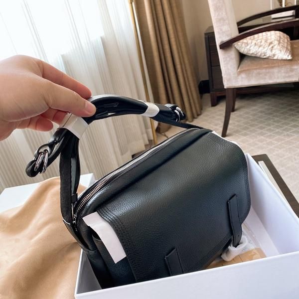 designer bag shoulder bags cross body messenger lady designer handbag totes hand bag genuine leather handbags
designer bag shoulder bags cross body messenger lady designer handbag totes hand bag genuine leather handbags