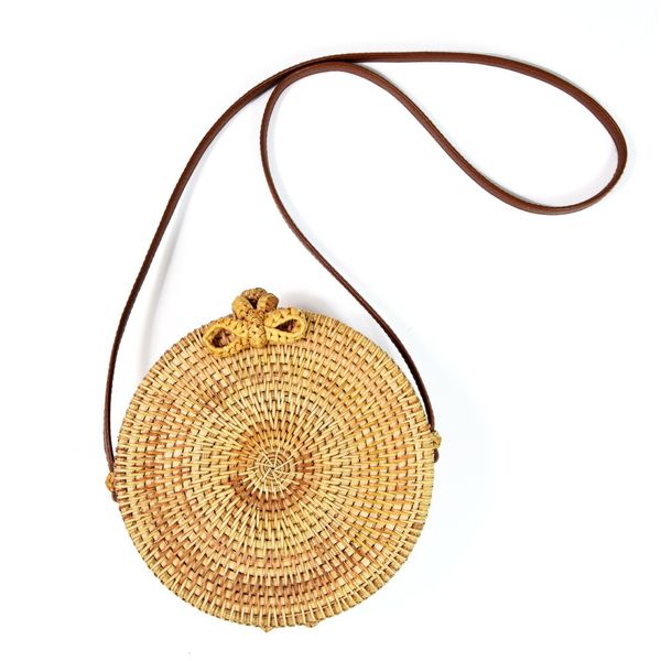 summer bali hand woven women rattan bag round shoulder crossbody bags beach straw bag bohemian knitting travel circular handbags
summer bali hand woven women rattan bag round shoulder crossbody bags beach straw bag bohemian knitting travel circular handbags