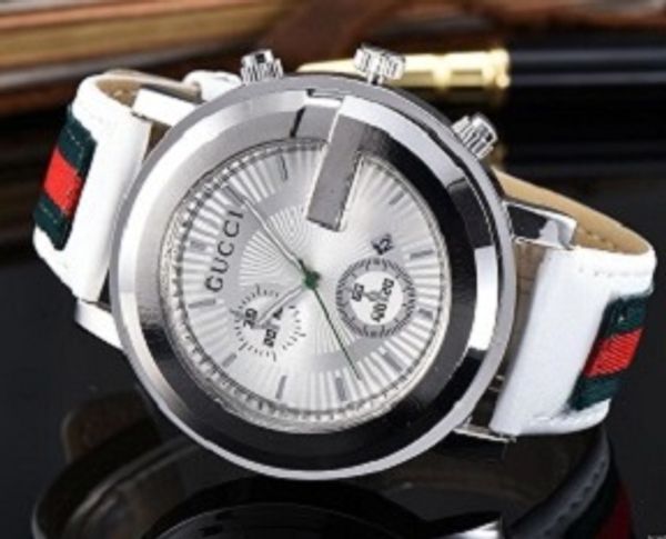 Diamond men watch 2019 clock calendar women watche leather teel gold bracelet wri twatch men watche relogio ma culino, Slivery;brown
Diamond men watch 2019 clock calendar women watche leather teel gold bracelet wri twatch men watche relogio ma culino, Slivery;brown