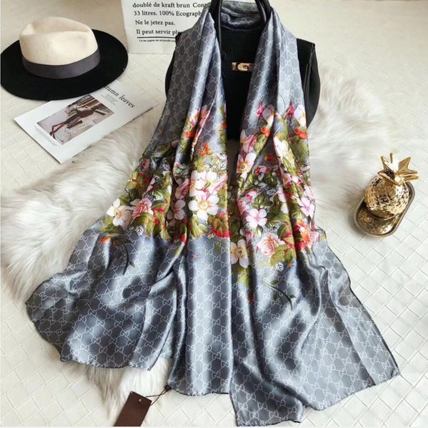 high-end, classic and fashionable silk scarves for men and women are style size 180*90cm, Blue;gray
high-end, classic and fashionable silk scarves for men and women are style size 180*90cm, Blue;gray