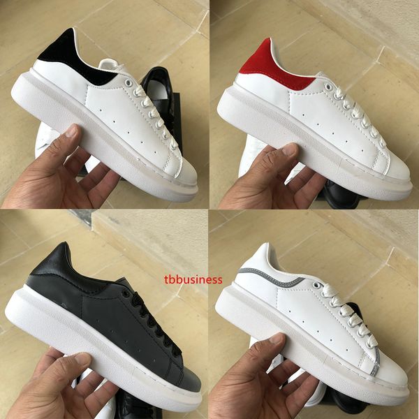 fashion platform luxury casual shoes mens womens navy snake skin triple black white tail upper 3m reflective mens designer sneakers 36-44
fashion platform luxury casual shoes mens womens navy snake skin triple black white tail upper 3m reflective mens designer sneakers 36-44