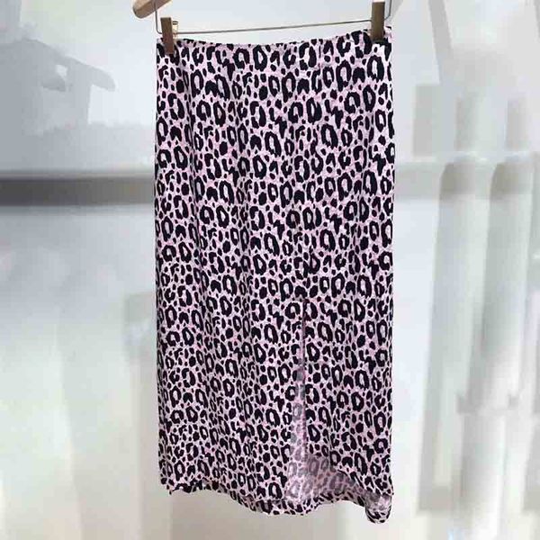 women skirt 2019 autumn and winter new leopard print slim high slit long women's skirt, Black
women skirt 2019 autumn and winter new leopard print slim high slit long women's skirt, Black