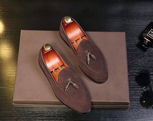 brand designer men luxury oxfords shoes cowskin suede tassels male loafers genuine leather handmade dress shoes celebrity moccasin shoes, Black
brand designer men luxury oxfords shoes cowskin suede tassels male loafers genuine leather handmade dress shoes celebrity moccasin shoes, Black