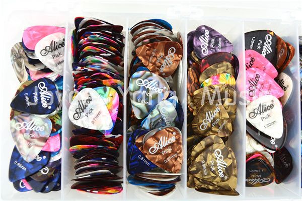lots of 100pcs pearl celluloid acoustic electric guitar picks plectrums(6 thickness&various colors) wholesales
lots of 100pcs pearl celluloid acoustic electric guitar picks plectrums(6 thickness&various colors) wholesales