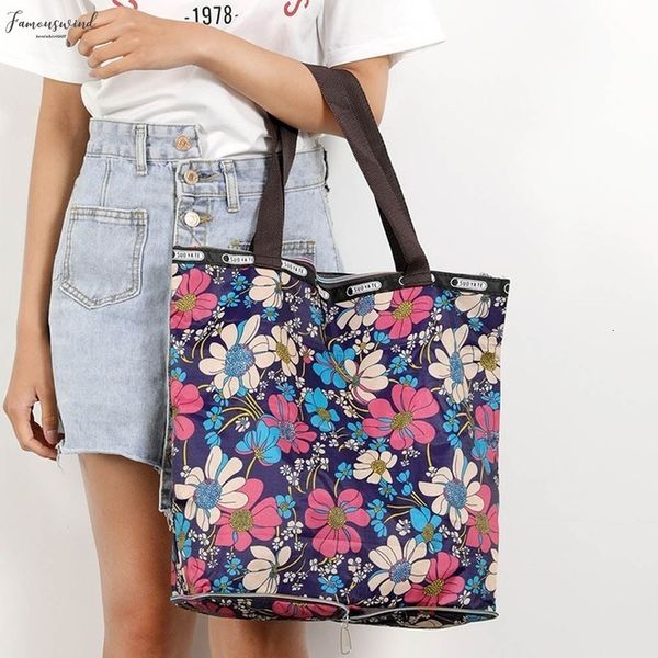 women printed casual floral shopping bags fashion nylon fold over shoulder bag women large capacity handbag bolsa feminina 20
women printed casual floral shopping bags fashion nylon fold over shoulder bag women large capacity handbag bolsa feminina 20