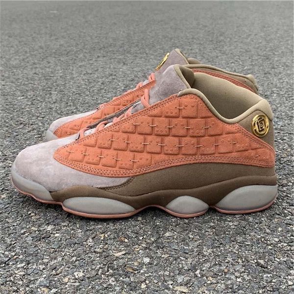 2020 release 13 low clot black infrared 23 casual shoes sneakers for men new at3102 -006 ar13j real carbon fiber outdoor shoes
2020 release 13 low clot black infrared 23 casual shoes sneakers for men new at3102 -006 ar13j real carbon fiber outdoor shoes