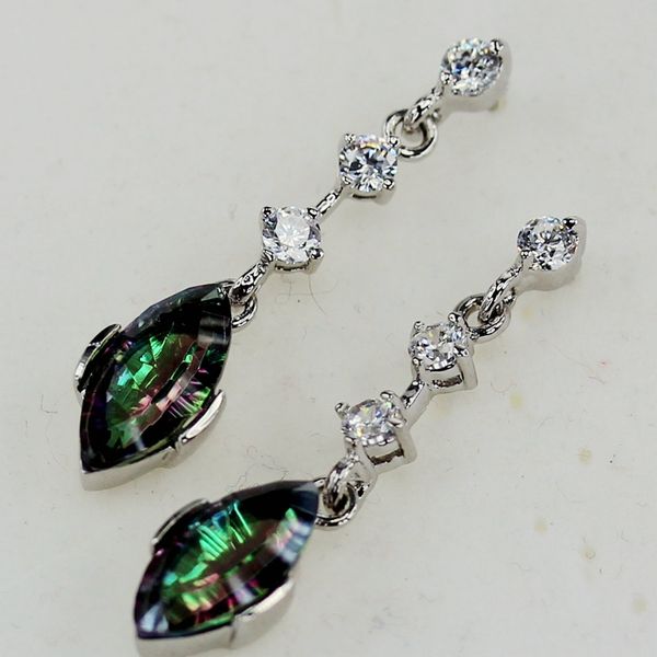 shunxunze sell bohemia dangling christmas engagement wedding earrings for women dropshipping rainbow cubic zirconia rhodium plated r718, Golden;silver
shunxunze sell bohemia dangling christmas engagement wedding earrings for women dropshipping rainbow cubic zirconia rhodium plated r718, Golden;silver