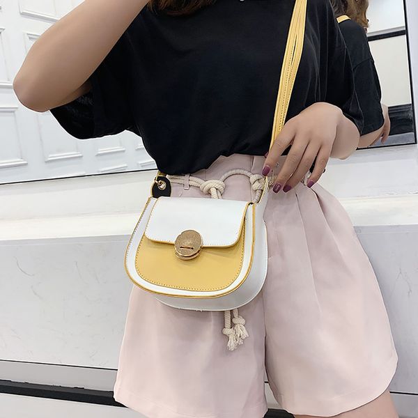 casual fashion 2019 summer women wide shoulder strap saddle bag lock single shoulder messenger small square phone shopping bag
casual fashion 2019 summer women wide shoulder strap saddle bag lock single shoulder messenger small square phone shopping bag