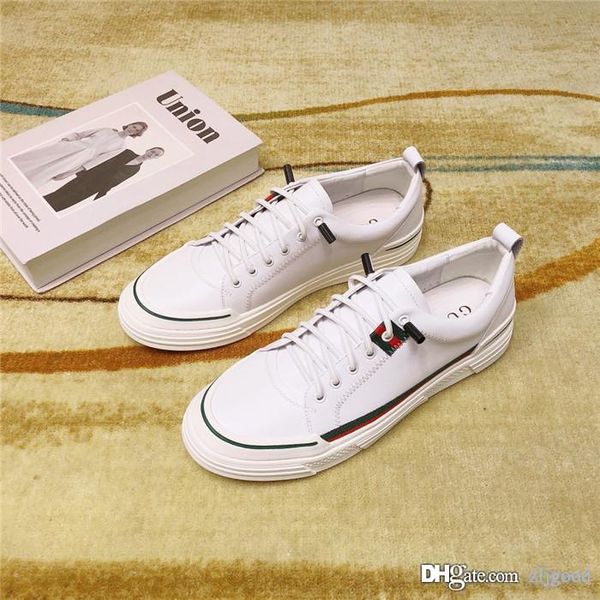 Explosive new product luxury designer men's casual leather toe layer cowhide anti-skid outsole trendy comfortable size
Explosive new product luxury designer men's casual leather toe layer cowhide anti-skid outsole trendy comfortable size