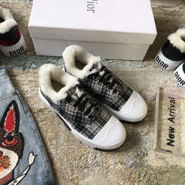 the new style of 2020, autumn and winter, can be used with d family ins flat casual shoes, womenss wool plaid canvas flat sports shoes 111, Black
the new style of 2020, autumn and winter, can be used with d family ins flat casual shoes, womenss wool plaid canvas flat sports shoes 111, Black