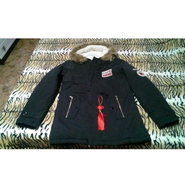 standard men 's thick warm winter down coat fur collar army green men parka big yards long cotton coat jacket parka men autumn, Black;brown
standard men 's thick warm winter down coat fur collar army green men parka big yards long cotton coat jacket parka men autumn, Black;brown