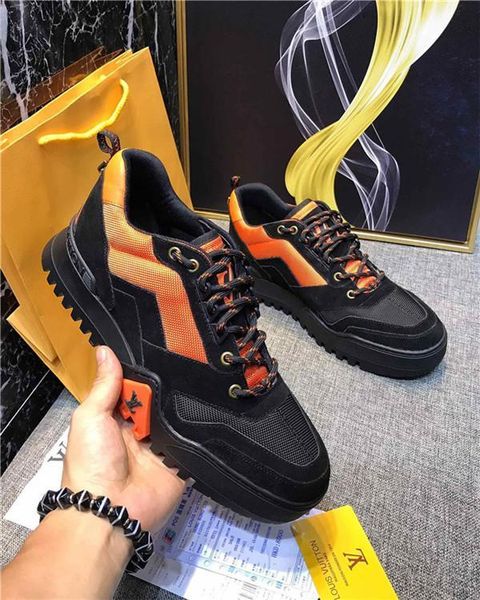 2020 trend new men's sports casual shoes breathable wearable high-leather retro old shoes, Black
2020 trend new men's sports casual shoes breathable wearable high-leather retro old shoes, Black