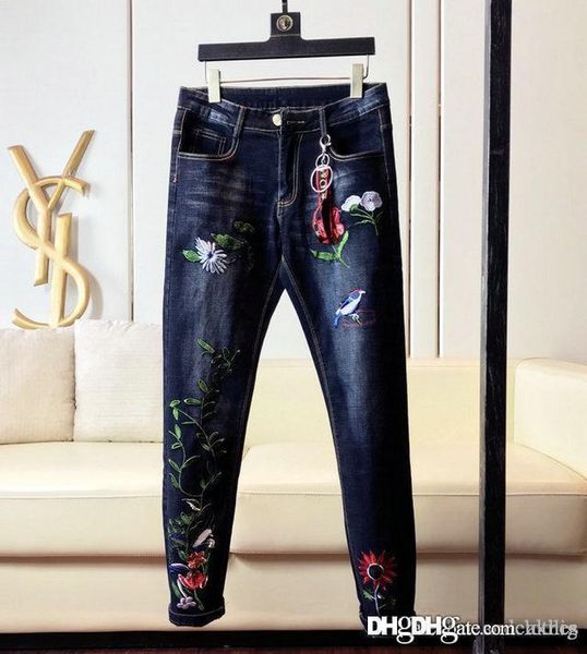2020 the new brand mens designer pants mens skinny jeans pantaloni firmati fashion european and american jeans skinny pour hommes, Blue
2020 the new brand mens designer pants mens skinny jeans pantaloni firmati fashion european and american jeans skinny pour hommes, Blue