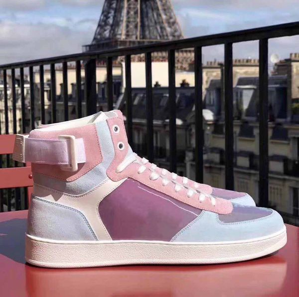 luxury designer women boots discoloration high boot laser men shoes classic fashion outdoor sport basketball shoes mens sneakers, Black
luxury designer women boots discoloration high boot laser men shoes classic fashion outdoor sport basketball shoes mens sneakers, Black