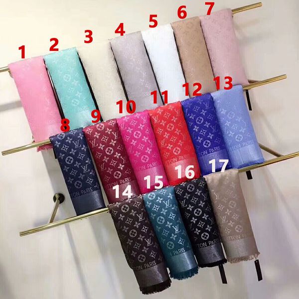 Cachecóis jaoshi2017
Cachecóis jaoshi2017