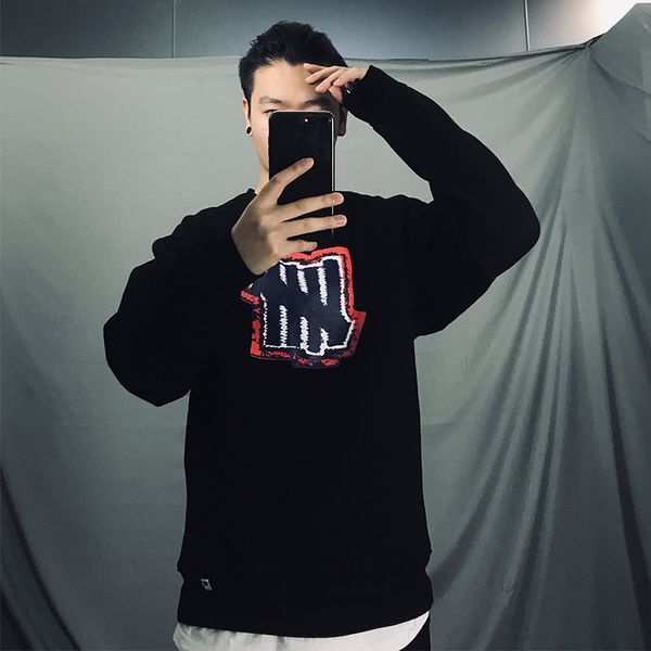 popular brand japan undefeated five-bar round neck sweater men plus velvet loose couple hoodies ins, White;black
popular brand japan undefeated five-bar round neck sweater men plus velvet loose couple hoodies ins, White;black