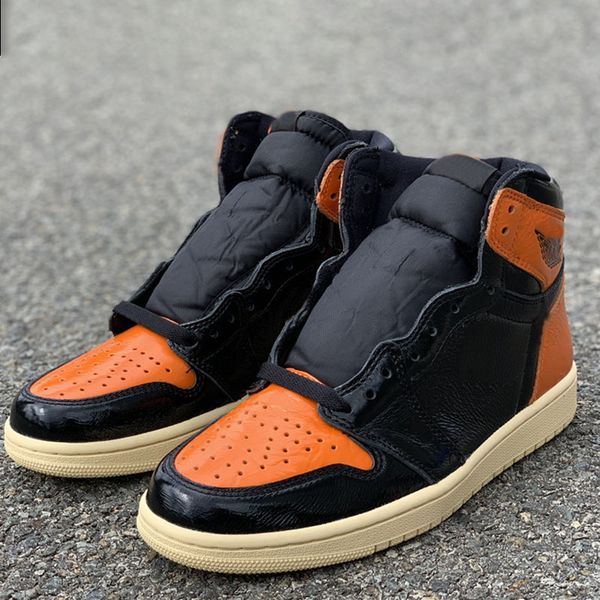 2019 High OG Basketball Shoes 1 Orange Black 1s Mens Designer Shoes Upper Outdoor Athletic Sports Sneakers With Box
2019 High OG Basketball Shoes 1 Orange Black 1s Mens Designer Shoes Upper Outdoor Athletic Sports Sneakers With Box