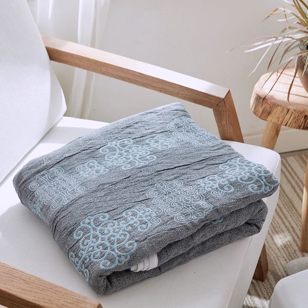 japan style cotton blankets for beds cotton summer quilt red blue home decor throw machine washable towel blanket on the bed
japan style cotton blankets for beds cotton summer quilt red blue home decor throw machine washable towel blanket on the bed