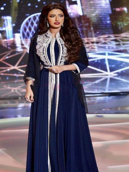 2020 moroccan kaftan muslim evening dress elegant robe de soiree dubai lace applique formal dress long sleeve women party gown, Black;red
2020 moroccan kaftan muslim evening dress elegant robe de soiree dubai lace applique formal dress long sleeve women party gown, Black;red
