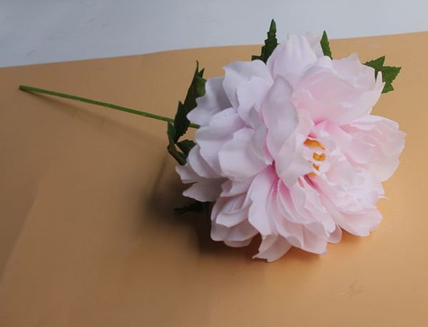 7pcs/ lot single artificial peony branch silk flowers for home wedding decoration fake flower diy floral floral wedding wall
7pcs/ lot single artificial peony branch silk flowers for home wedding decoration fake flower diy floral floral wedding wall