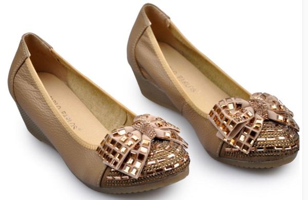 2019 women's shoes in spring and autumn with new style slope heel round head bowknot@op301, Black
2019 women's shoes in spring and autumn with new style slope heel round head bowknot@op301, Black