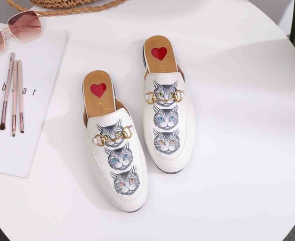 2019 fashion designer luxury women's shoes print three cat skin surface water dyed sheepskin lining casual women's half slippers s, Black
2019 fashion designer luxury women's shoes print three cat skin surface water dyed sheepskin lining casual women's half slippers s, Black