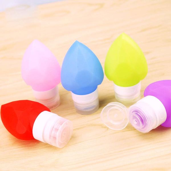 silicone heart shape hand sanitize storage bottles 75ml mini refillable empty cosmetic container travel bathroom shampoo lotion press bottle
silicone heart shape hand sanitize storage bottles 75ml mini refillable empty cosmetic container travel bathroom shampoo lotion press bottle