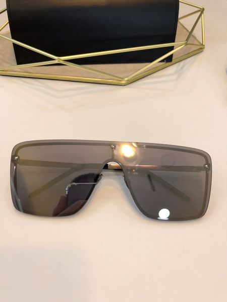 latest selling popular fashion 364 women sunglasses mens sunglasses men sunglasses gafas de sol sun glasses uv400 lens with box, White;black
latest selling popular fashion 364 women sunglasses mens sunglasses men sunglasses gafas de sol sun glasses uv400 lens with box, White;black