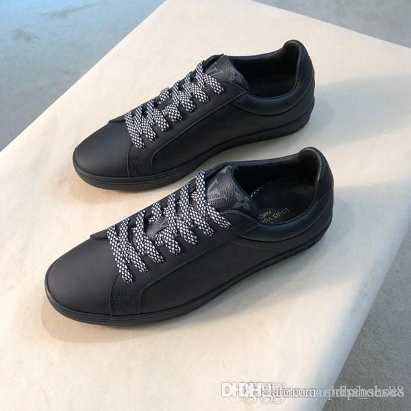 the fashion low-men's classic shoes printed leather basketball shoes for men superstars designer training outdoor shoes business, Black
the fashion low-men's classic shoes printed leather basketball shoes for men superstars designer training outdoor shoes business, Black