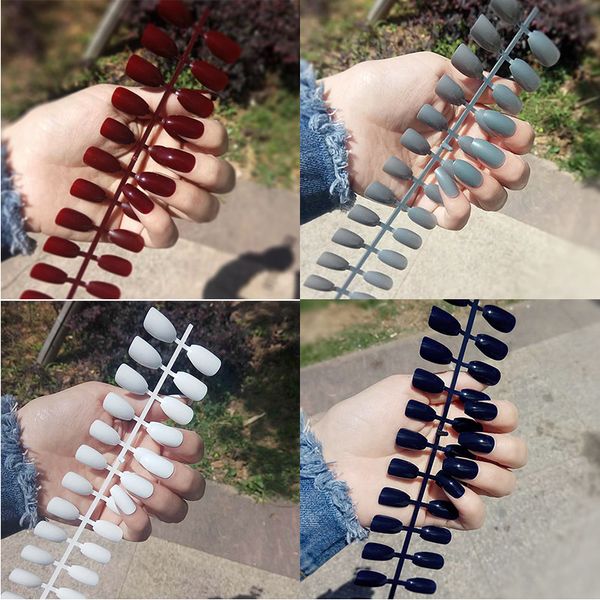 reusable 24pcs false coffin nails extension manicure tips pointed sharp fake nails for daily finger beauty nail art tools, Red;gold
reusable 24pcs false coffin nails extension manicure tips pointed sharp fake nails for daily finger beauty nail art tools, Red;gold