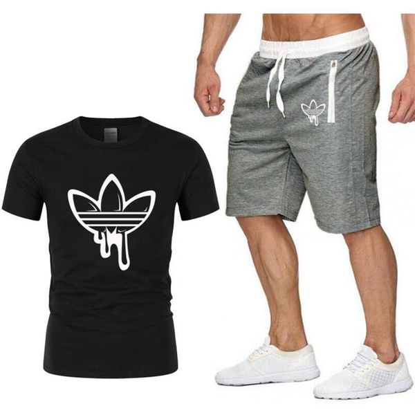 2019summer men's sportswear jogging sports short sleeve t-shirt knee high pants 2pcs running set men quick dry sports suits, Black;blue
2019summer men's sportswear jogging sports short sleeve t-shirt knee high pants 2pcs running set men quick dry sports suits, Black;blue
