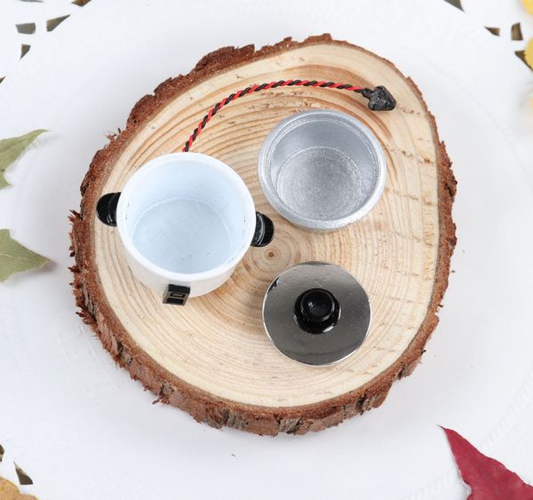 1; 12 miniature candy toy doll house kitchen toy zinc alloy ultra-mini rice cooker toy model pot decoration
1; 12 miniature candy toy doll house kitchen toy zinc alloy ultra-mini rice cooker toy model pot decoration