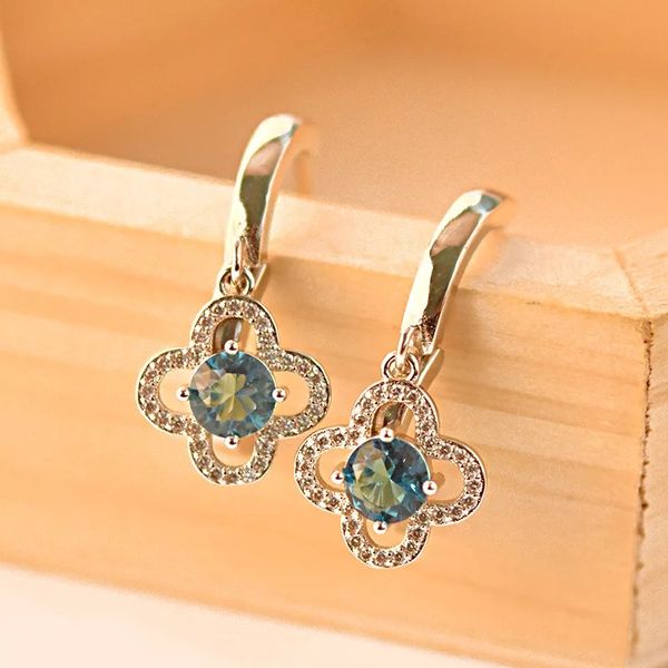 classic charm crystal clover earrings for women jewelry fashion silver color earrings female accessories lady
classic charm crystal clover earrings for women jewelry fashion silver color earrings female accessories lady