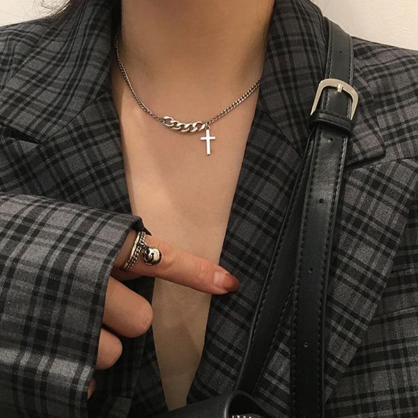 fashion jewelry pendant necklace cross pendant mochain silver gold color plated girls gift simple individuality style
fashion jewelry pendant necklace cross pendant mochain silver gold color plated girls gift simple individuality style