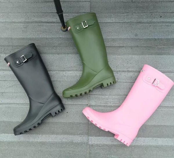 new half rain boots women wellies rainboots ms. glossy wellington rain boots wellington knee boots fast delivery, Black;red
