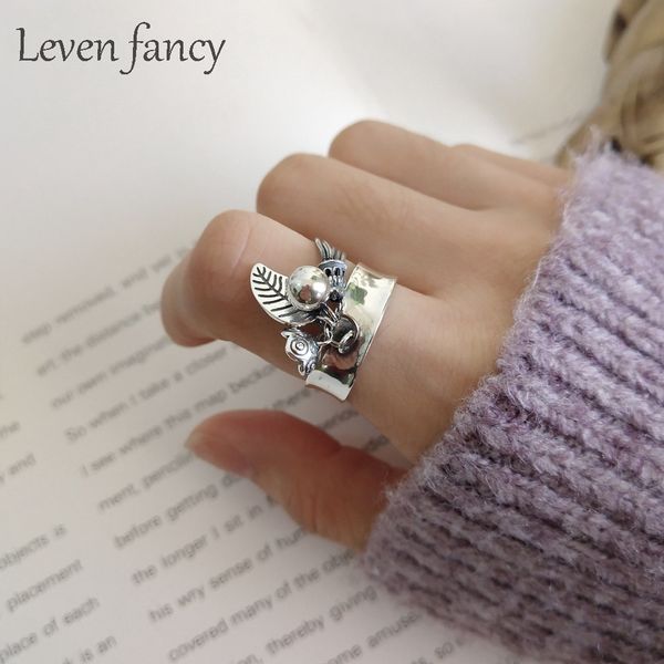 wide band vintage rope leaf tassel rings women retro 925 sterling silver flower fringed ball index ring girls open charm ring, Golden;silver
wide band vintage rope leaf tassel rings women retro 925 sterling silver flower fringed ball index ring girls open charm ring, Golden;silver