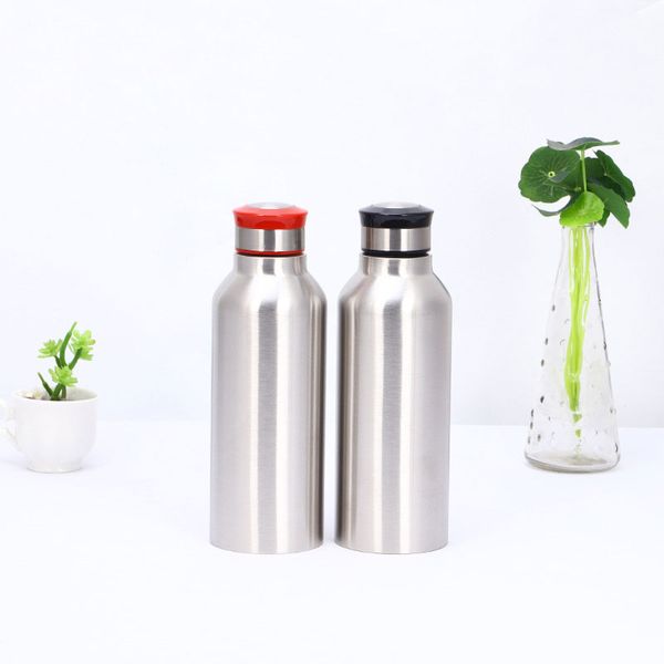 outdoor portable wholesale 750ml custom logo single walled stainless steel sports water bottle with climbing buckle
outdoor portable wholesale 750ml custom logo single walled stainless steel sports water bottle with climbing buckle