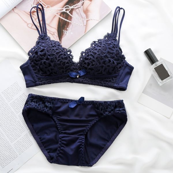 fashion brassiere bra set women velvet bralette underwear high waist panties soft trim lingerie black underwear set, Red;black
fashion brassiere bra set women velvet bralette underwear high waist panties soft trim lingerie black underwear set, Red;black