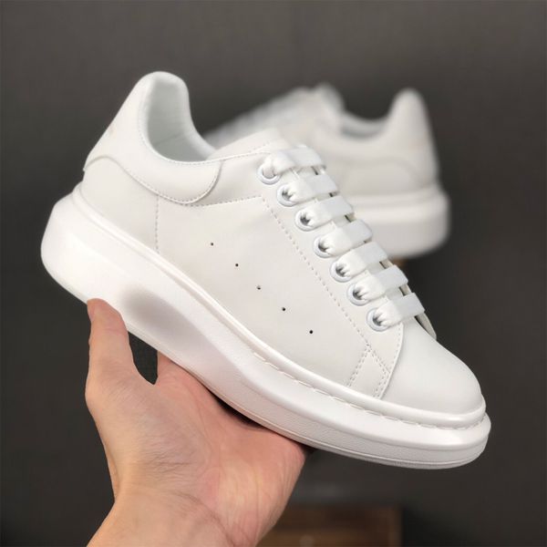 brand luxury designer mq shoes women men 3m reflective mcqueens fashion sneakers thick bottom white black red for cheap
brand luxury designer mq shoes women men 3m reflective mcqueens fashion sneakers thick bottom white black red for cheap