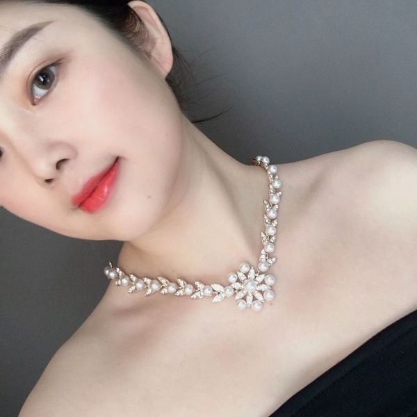 japanese and korean popular bridal flower pearl necklace elegant temperament sweater chain jewelry accessories female wholesale, Silver
japanese and korean popular bridal flower pearl necklace elegant temperament sweater chain jewelry accessories female wholesale, Silver