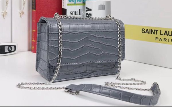 6 color ladies fashion handbag retro print design shoulder bag chain messenger bag women y9870
6 color ladies fashion handbag retro print design shoulder bag chain messenger bag women y9870