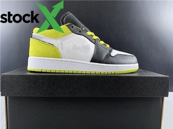 with box 2020 mens and womens basketball shoes mid 1s black blue 554724-068 for men brand designer sports trainers
with box 2020 mens and womens basketball shoes mid 1s black blue 554724-068 for men brand designer sports trainers