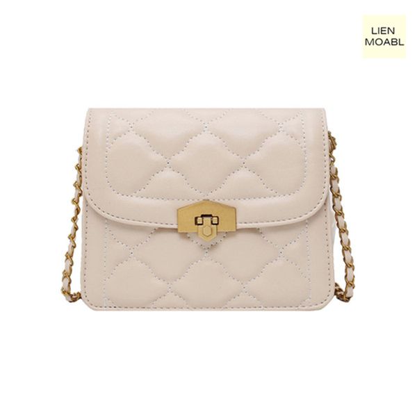 autumn and winter simple retro bag 2020 trend fashion temperament bag wild shoulder messenger organ small square large capac
autumn and winter simple retro bag 2020 trend fashion temperament bag wild shoulder messenger organ small square large capac