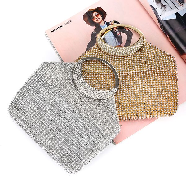 full rhinestones evening bag day clutch crystal chain soft chain shoulder messenger wedding purse bag for wedding party 
full rhinestones evening bag day clutch crystal chain soft chain shoulder messenger wedding purse bag for wedding party