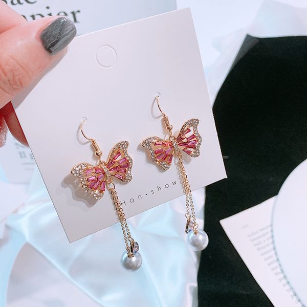 korea temperament long pearl tassel pink crystal rhinestones butterfly earrings exquisite fashion women girl jewelry accessories, Silver
korea temperament long pearl tassel pink crystal rhinestones butterfly earrings exquisite fashion women girl jewelry accessories, Silver