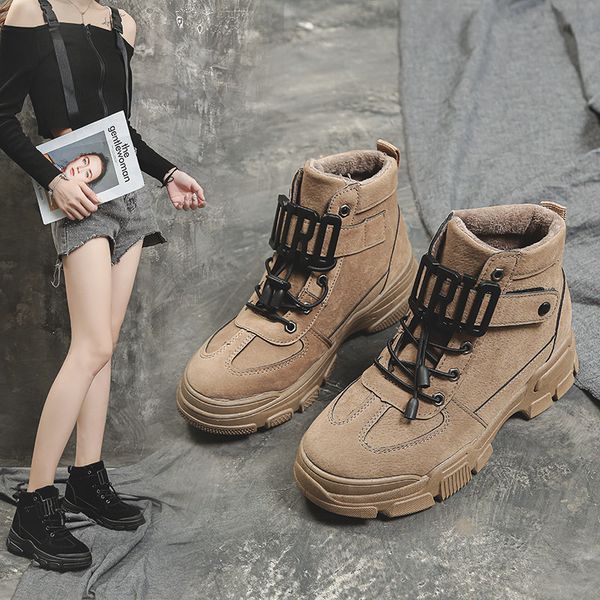 2019 autumn and winter new martin boots female korean students wild autumn short tube british style thick bottom boots women's boots, Black
2019 autumn and winter new martin boots female korean students wild autumn short tube british style thick bottom boots women's boots, Black