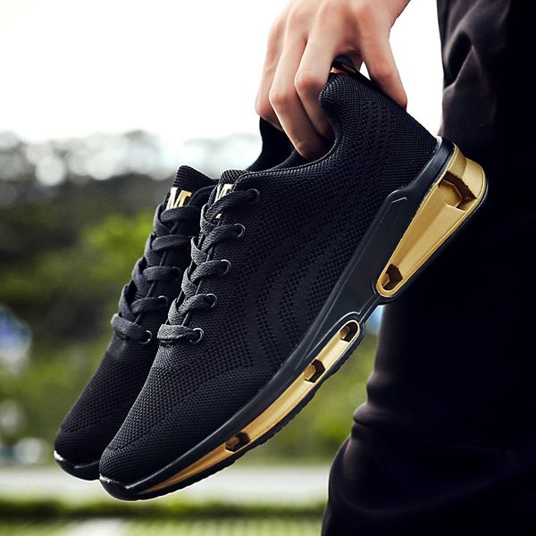 2019 man comfortable running shoes men breathable sneakers outdoor jogging shoes trending lightweight trainers
2019 man comfortable running shoes men breathable sneakers outdoor jogging shoes trending lightweight trainers